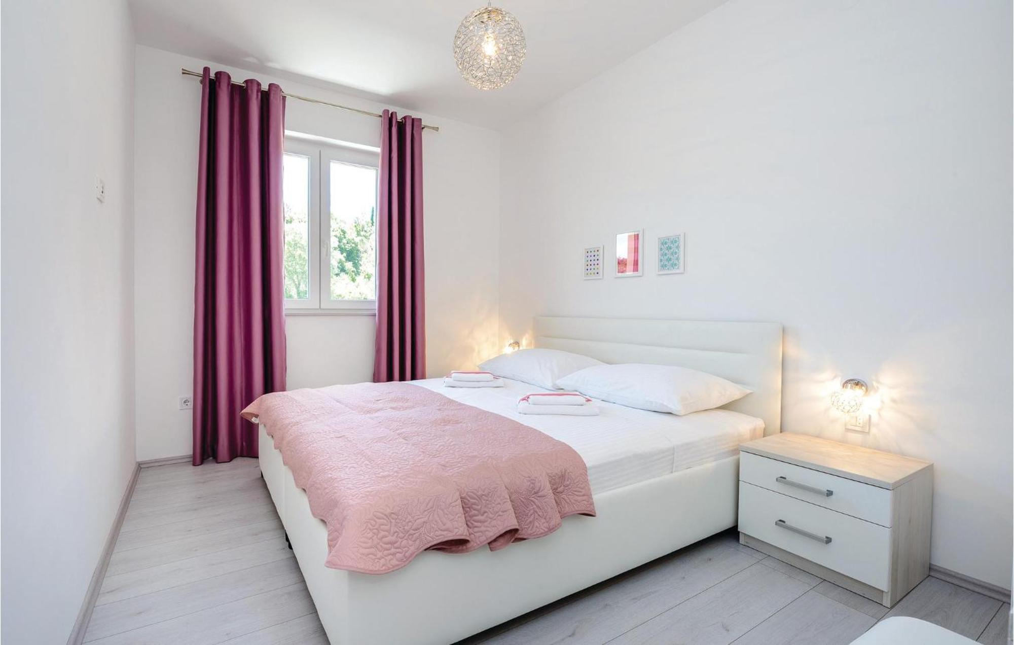 Amazing Apartment In Cavtat With House Sea View Bagian luar foto
